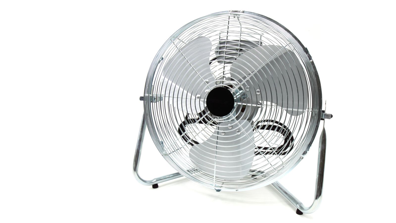 Banner de ventilador torre em cozinha moderna